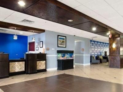 Surestay Plus Hotel By Best Western Portland Route 52 West Екстер'єр фото